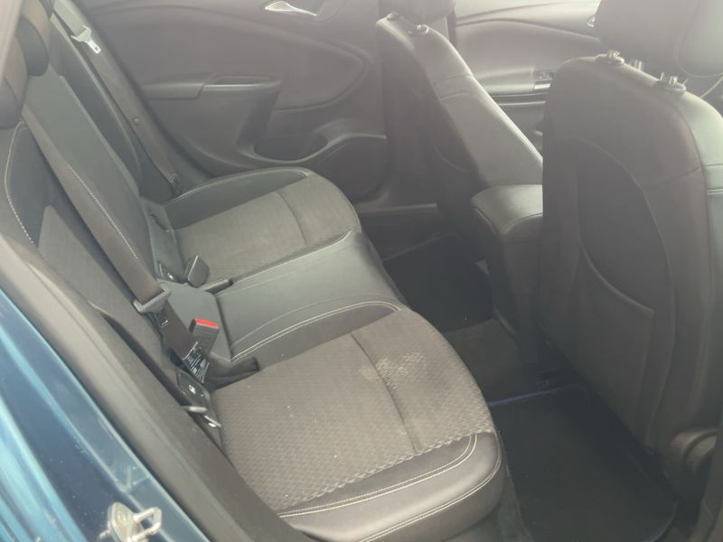 Opel Astra 1.4 SIDI Turbo Excellence Start/Stop — zdjęcie 14