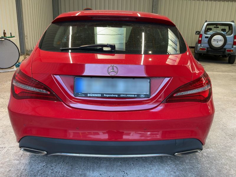 Mercedes-Benz CLA-Klasse CLA 220 Shooting Brake Urban — zdjęcie 5