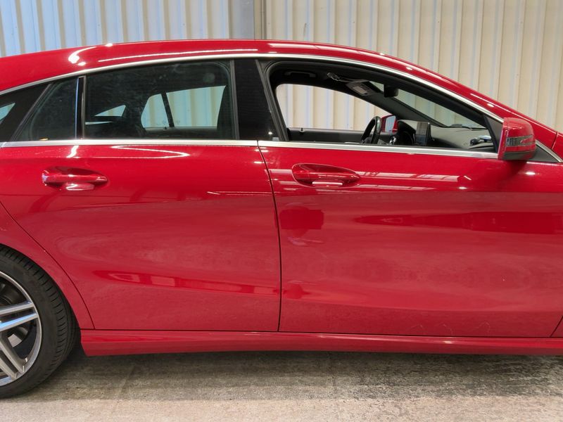 Mercedes-Benz CLA-Klasse CLA 220 Shooting Brake Urban — zdjęcie 7