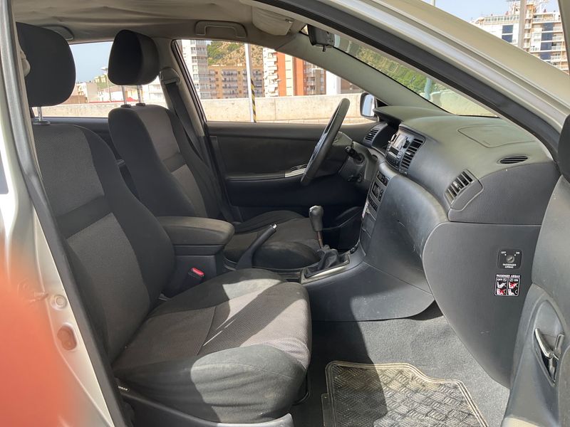 Toyota Corolla 1.4 D-4D Compact Luna — zdjęcie 3