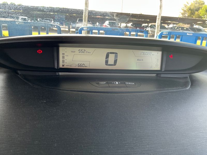 Citroen C4 1.6 HDi VTR Plus — zdjęcie 4