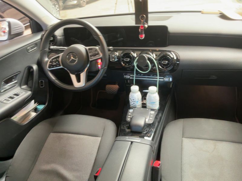 Mercedes-Benz A-Klasse Limousine A 180 d — zdjęcie 12