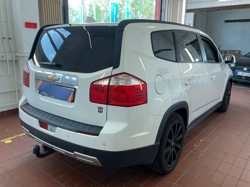 Chevrolet Orlando 2.0 Diesel LT+ — zdjęcie 2