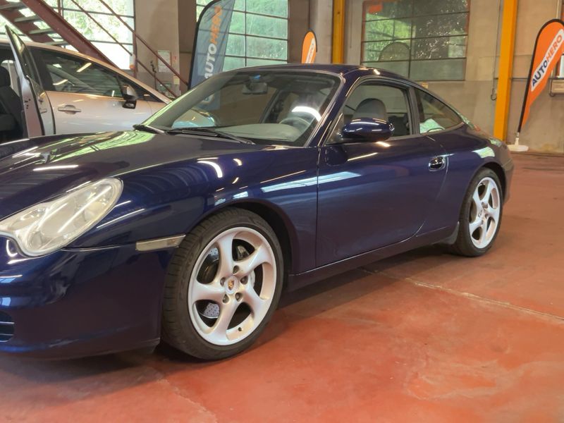 Porsche 911 996 Carrera 4 — zdjęcie 2