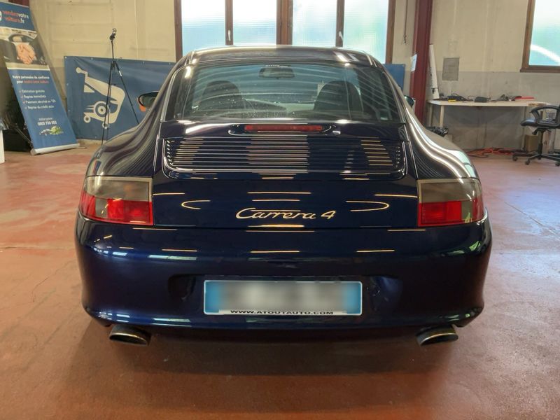 Porsche 911 996 Carrera 4 — zdjęcie 5