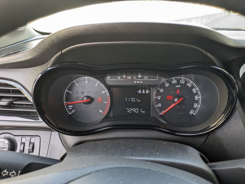 Opel Karl 1.0 LPG Rocks — zdjęcie 12