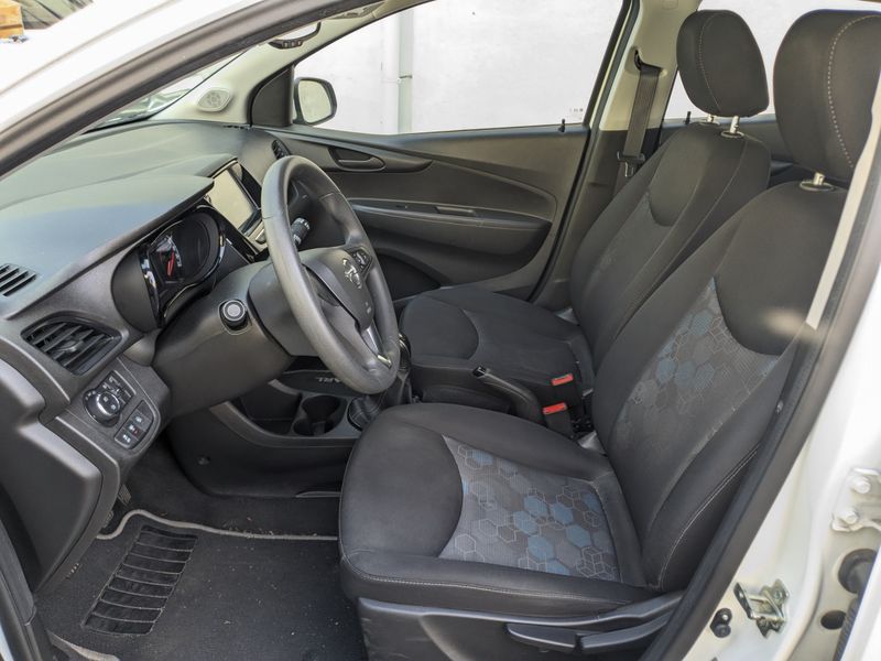 Opel Karl 1.0 LPG Rocks — zdjęcie 10