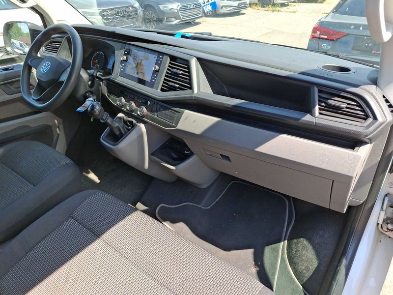 Volkswagen T6 Transporter 2.0 TDI Kasten lang FWD — zdjęcie 11
