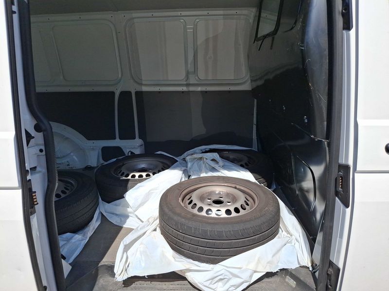 Volkswagen T6 Transporter 2.0 TDI Kasten lang FWD — zdjęcie 14