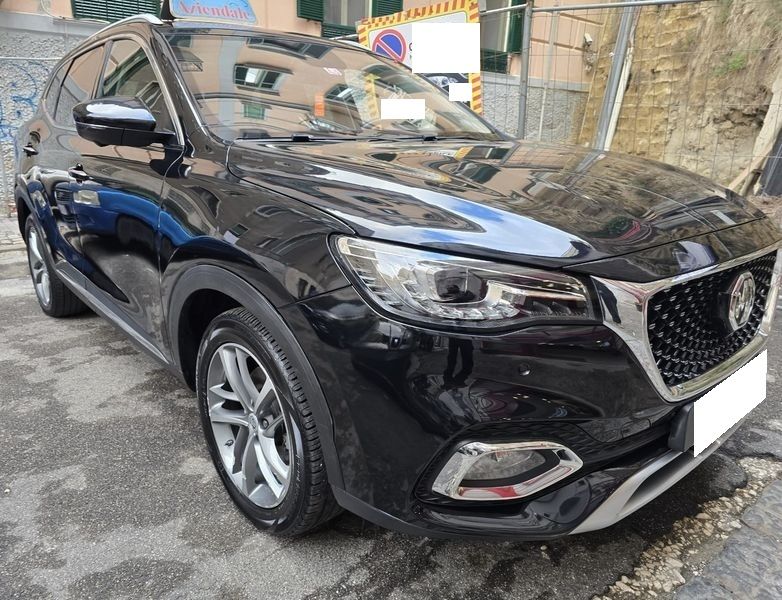 MG HS 1.5 Luxury — zdjęcie 6