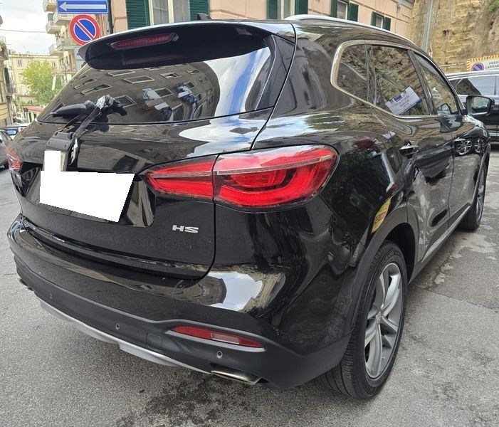 MG HS 1.5 Luxury — zdjęcie 5