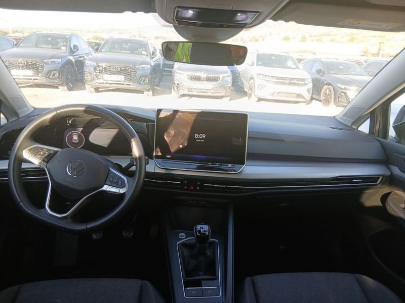 Volkswagen Golf VIII 2.0 TDI Life — zdjęcie 12