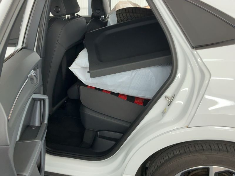 Audi Q3 Sportback 35 TFSI Mild-Hybrid S line — zdjęcie 14