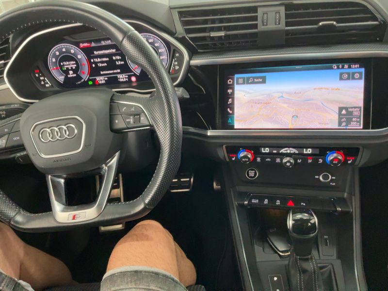 Audi Q3 Sportback 35 TFSI Mild-Hybrid S line — zdjęcie 12