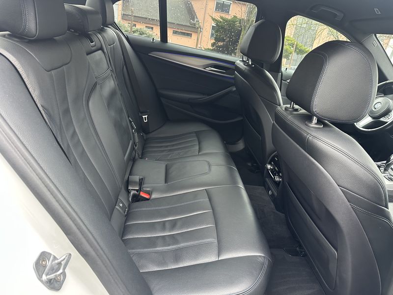 BMW 5er M550d xDrive — zdjęcie 13