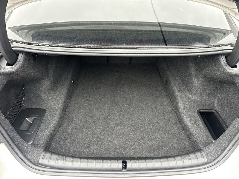BMW 5er M550d xDrive — zdjęcie 9