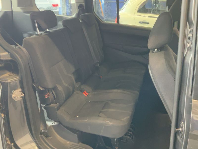 Ford Grand Tourneo Connect 1.5 TDCi Trend — zdjęcie 14
