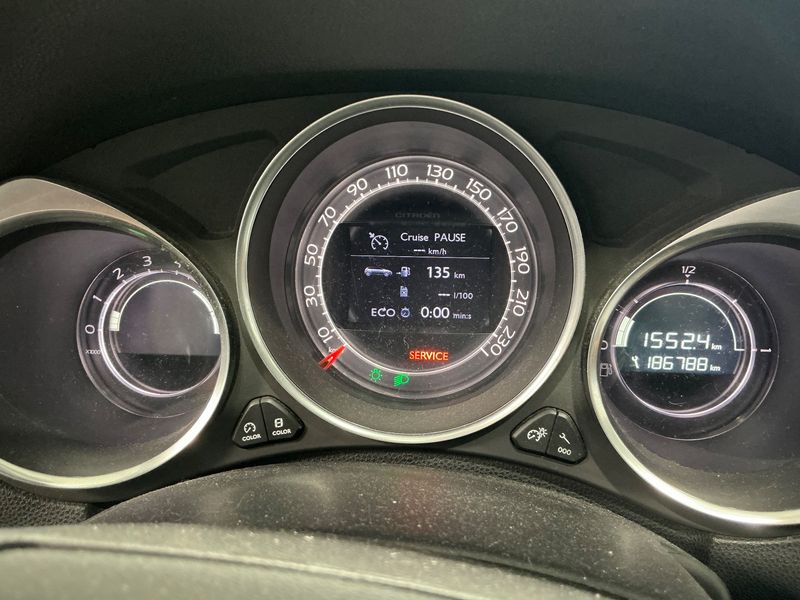 Citroen DS4 1.6 HDi Chic — zdjęcie 13