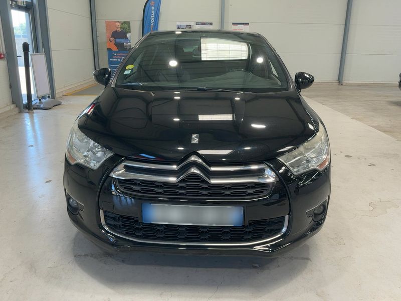 Citroen DS4 1.6 HDi Chic — zdjęcie 9