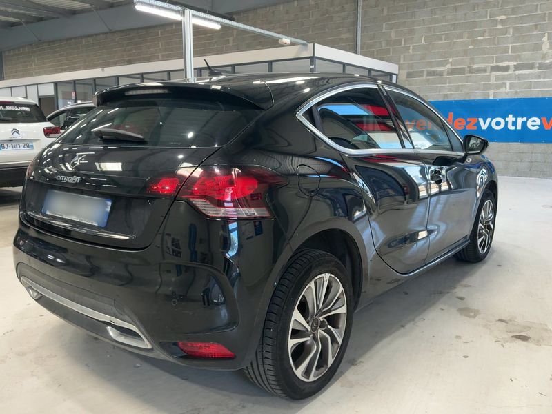 Citroen DS4 1.6 HDi Chic — zdjęcie 6