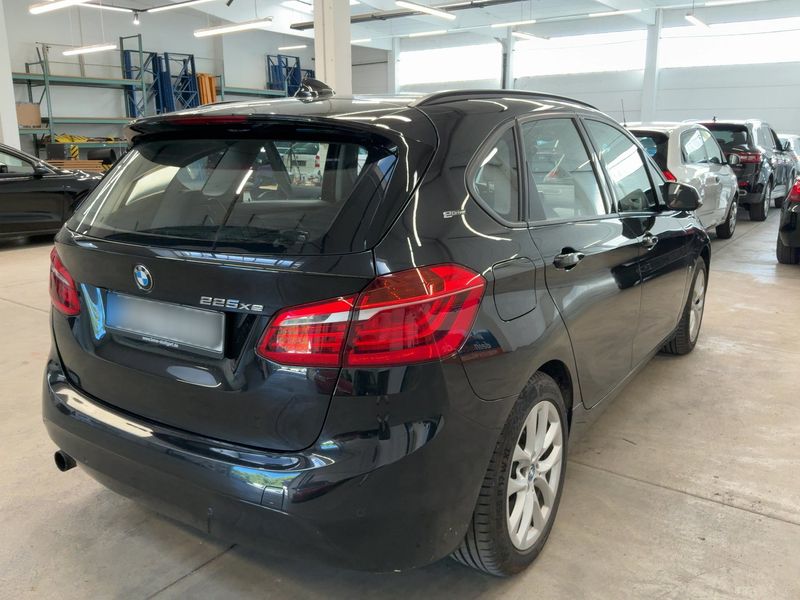 BMW 2er 225xe Active Tourer Advantage 2017 – снимка 8