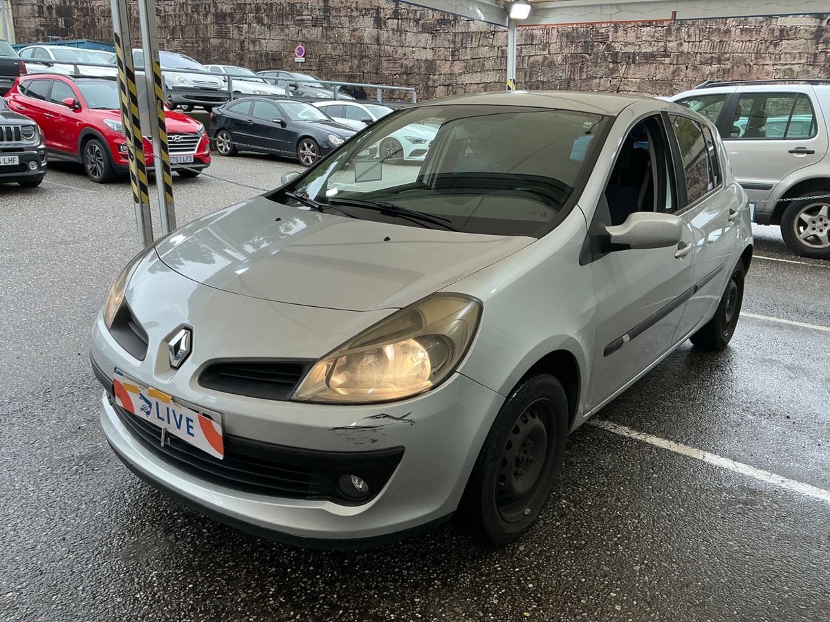 Renault Clio 1.5 dCi Authentique