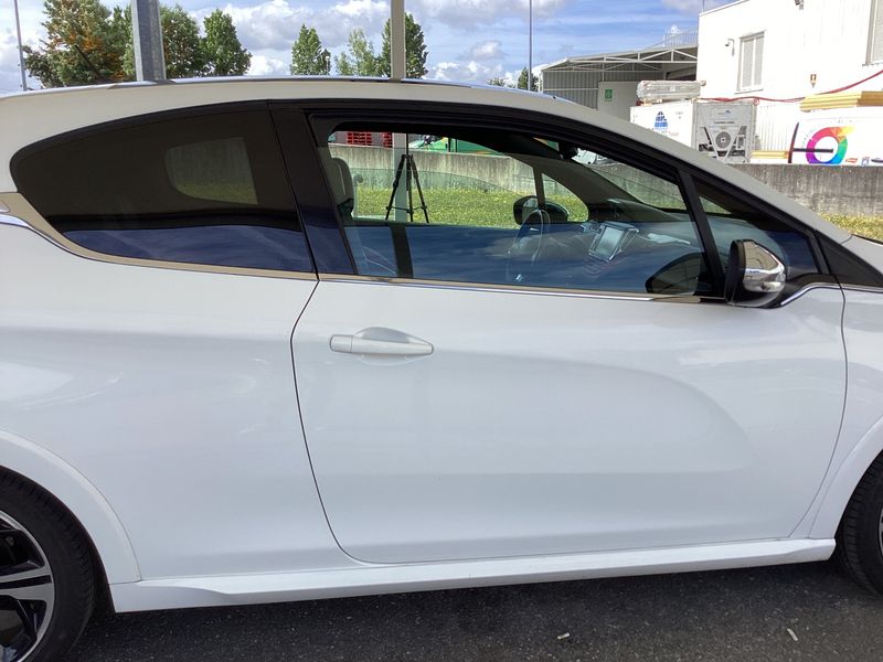 Peugeot 208 1.6 THP GTi — zdjęcie 7