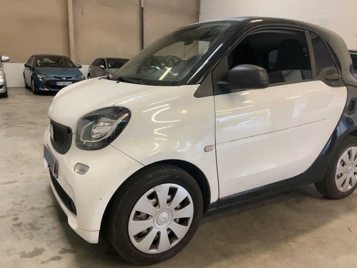 Smart fortwo 1.0 Basis Business +