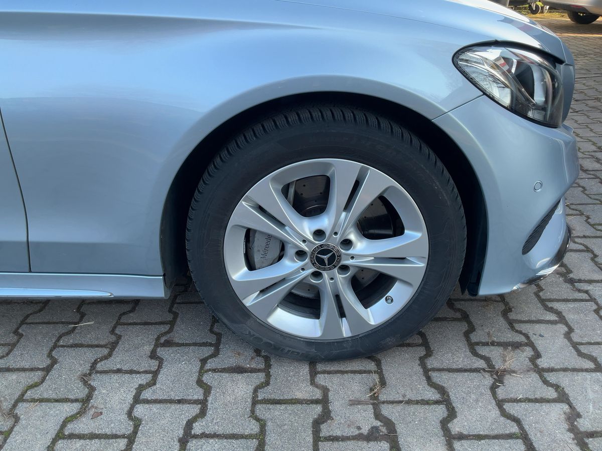 Mercedes-Benz C-Klasse 2017 — photo 12