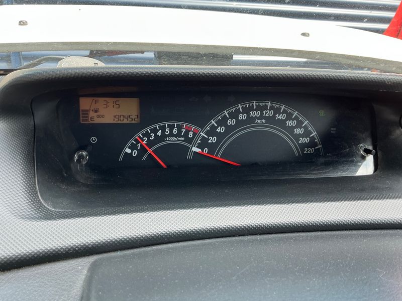 Daihatsu Materia 1.3 — zdjęcie 4