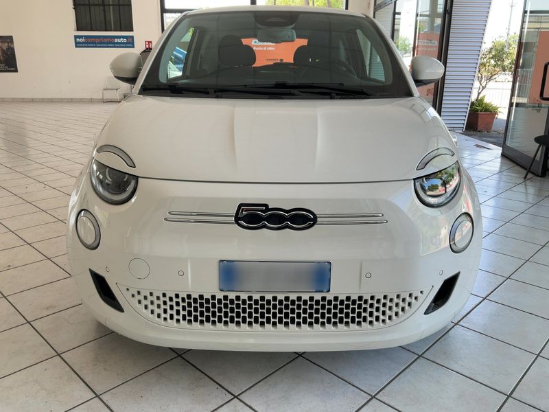 Fiat 500e electric drive 87 kW Passion — zdjęcie 9