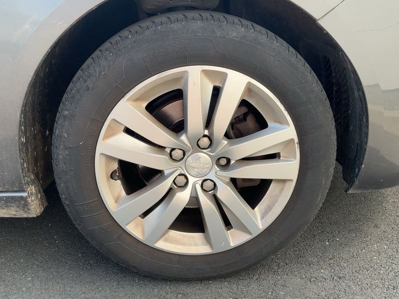 Peugeot 308 1.2 PureTech Allure Business 2017 – снимка 11