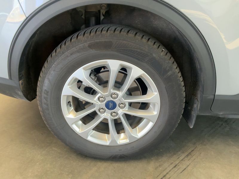 Ford Kuga 2.5 Plug-in Hybrid Titanium 2022 – снимка 9