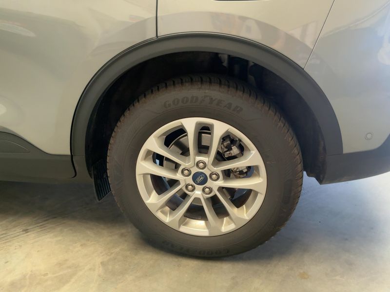 Ford Kuga 2.5 Plug-in Hybrid Titanium 2022 – снимка 5