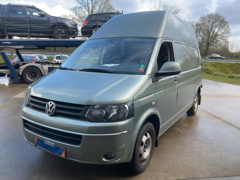 Volkswagen T5