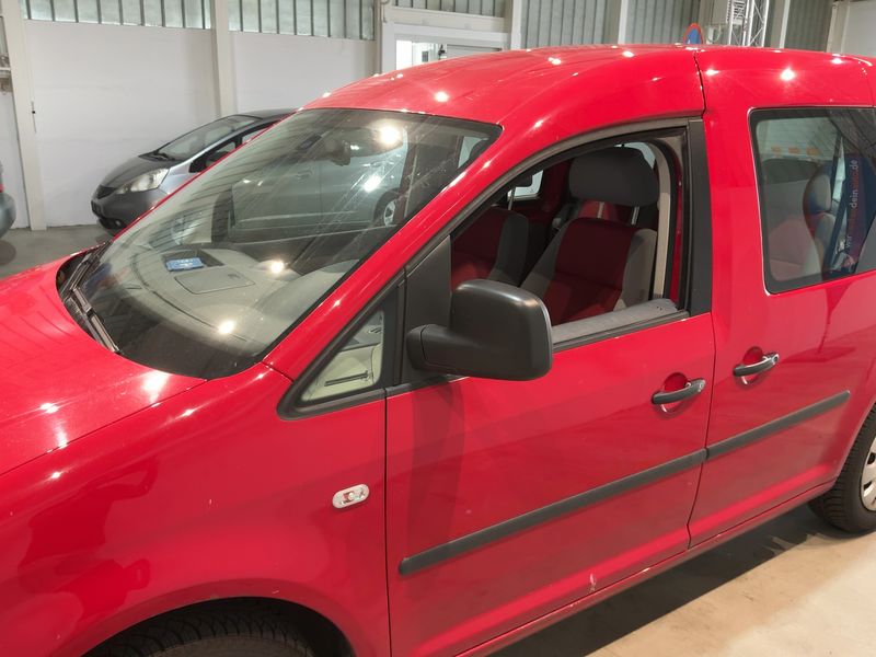 Volkswagen Caddy 1.6 Life Gewinner Caddy 2009 – снимка 4