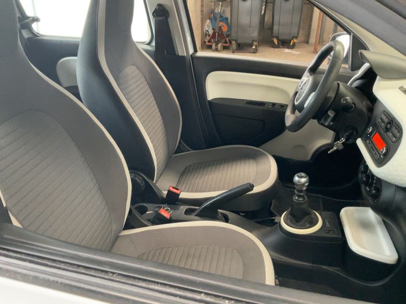 Renault Twingo 0.9 Energy Intens — zdjęcie 11