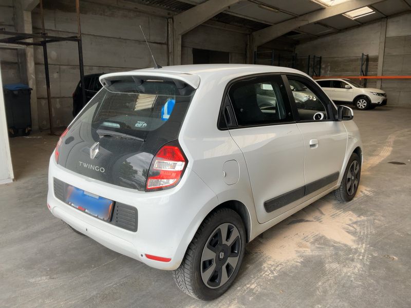 Renault Twingo 0.9 Energy Intens — zdjęcie 6