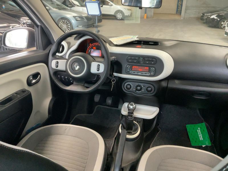 Renault Twingo 0.9 Energy Intens — zdjęcie 12