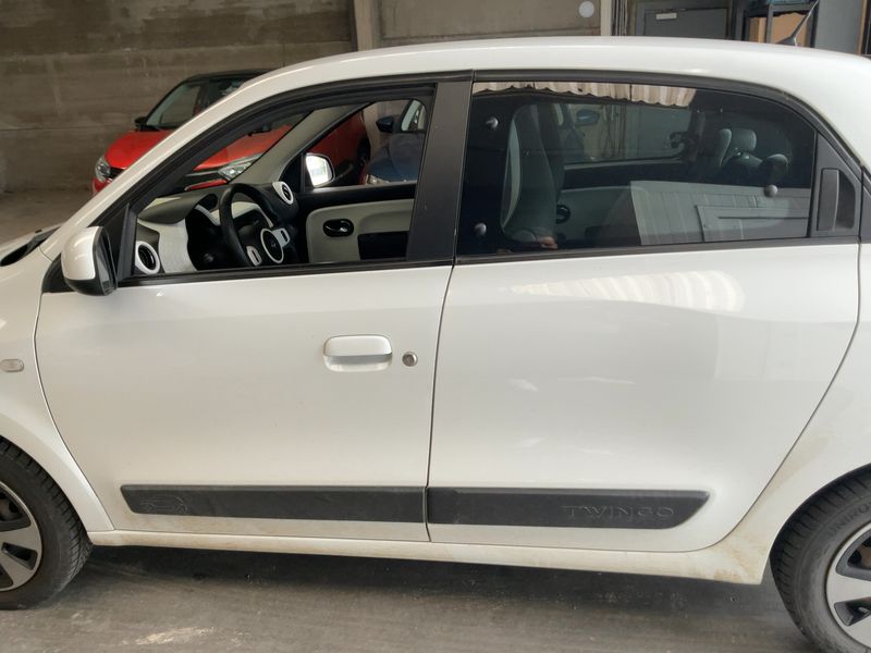 Renault Twingo 0.9 Energy Intens — zdjęcie 4