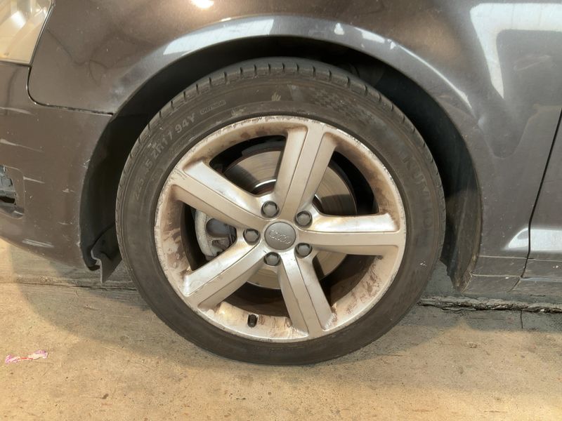 Audi A3 Sportback 2.0 TDI quattro Ambition 2009 – снимка 3