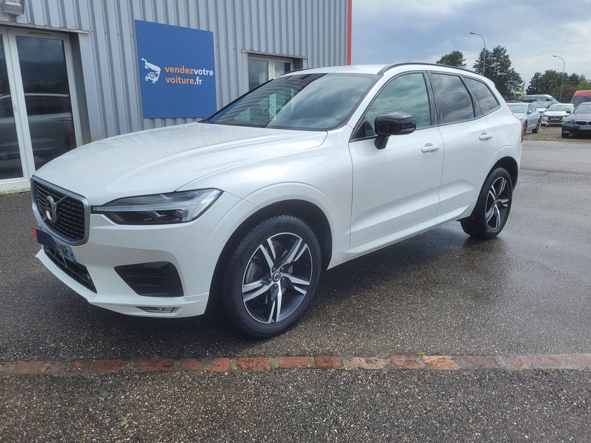 Volvo XC60 2.0 B4 R Design 2WD