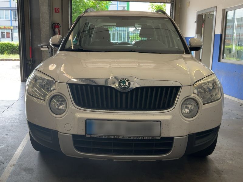 Skoda Yeti 1.4 TSI Ambition — zdjęcie 9