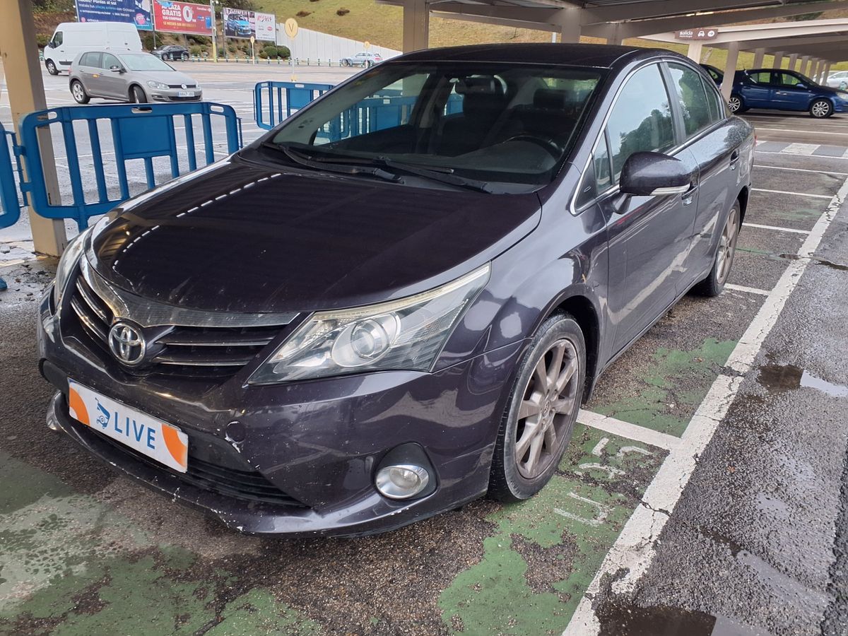 Toyota Avensis 2.0 D-4D Advance