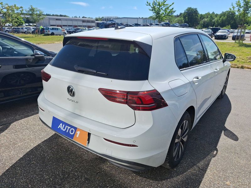 Volkswagen Golf VIII 1.5 TSI Goal — zdjęcie 5