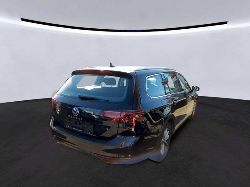 Volkswagen Passat 2.0 TDI Business — zdjęcie 15