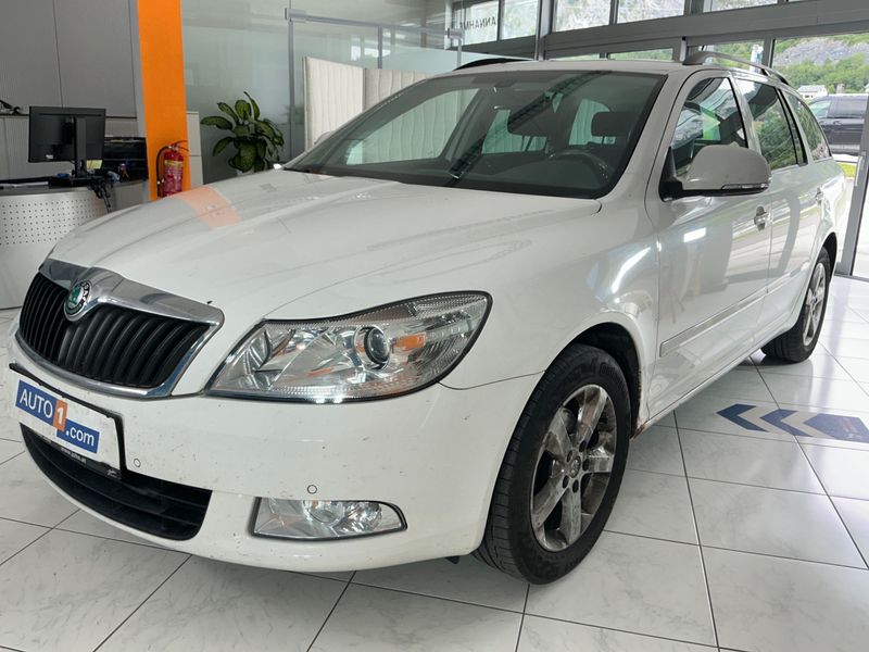 Skoda Octavia 1.2 TSI Elegance — zdjęcie 1