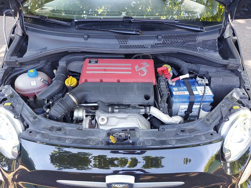 Abarth 595C 1.4 Turbo Turismo — zdjęcie 8