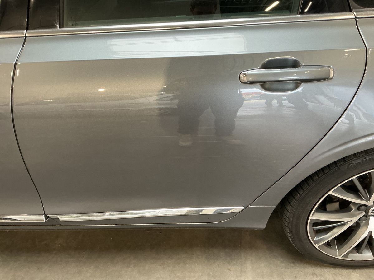 Volvo V90 2017 — photo 36
