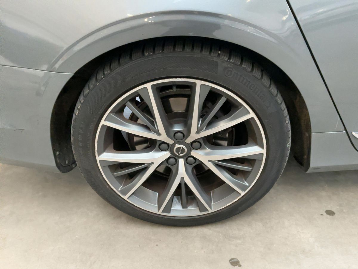 Volvo V90 2017 — photo 9